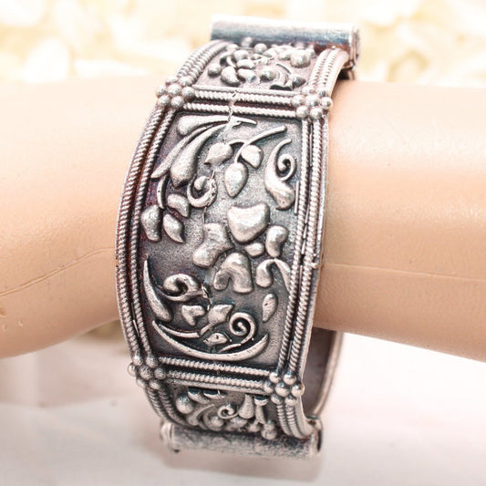 BOHO VINTAGE LOOK SINGLE KADA - BANDINI