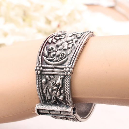 BOHO VINTAGE LOOK SINGLE KADA - BANDINI