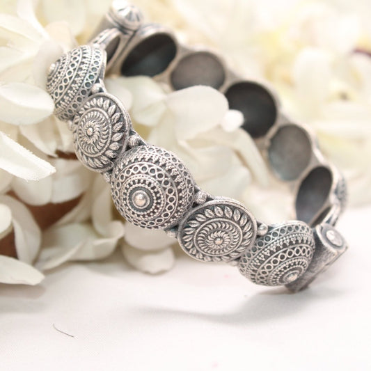 BOHO VINTAGE LOOK SINGLE KADA - CHAKRA DOME - SET OF 2
