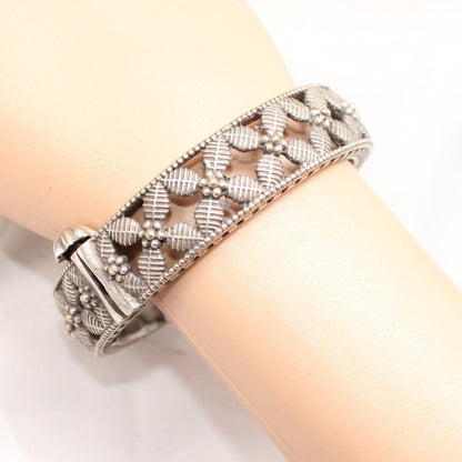 BOHO VINTAGE LOOK SINGLE KADA-LEAF CROSS
