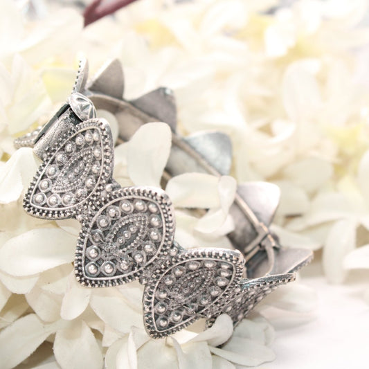 BOHO VINTAGE LOOK SINGLE KADA - LEAF CUTWORK