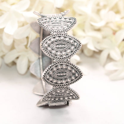 BOHO VINTAGE LOOK SINGLE KADA - LEAF CUTWORK