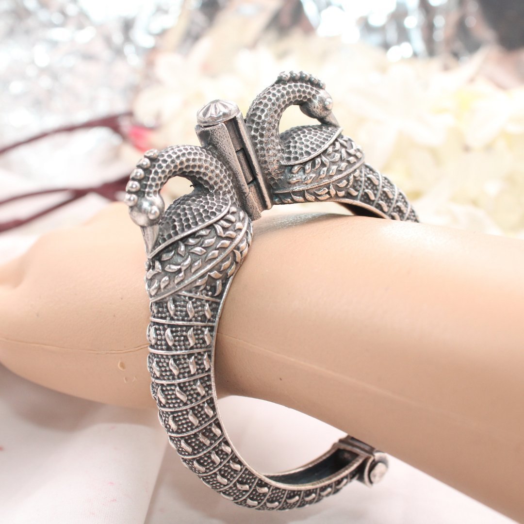 BOHO VINTAGE LOOK SINGLE KADA-PEACOCK