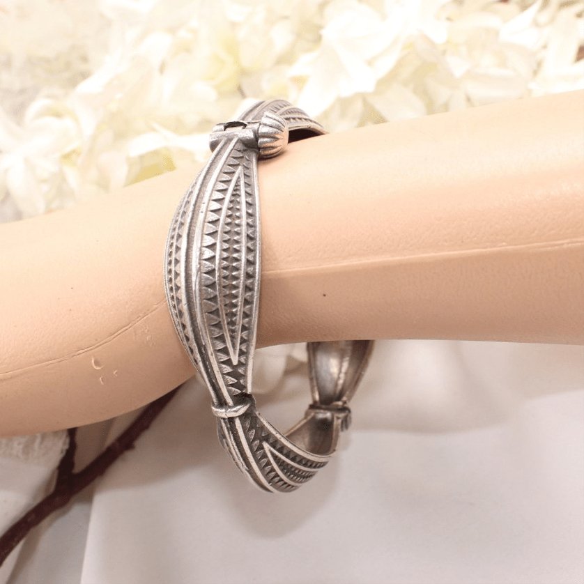 BOHO VINTAGE LOOK SINGLE KADA-SQUARE CUTWORK- SET OF 2