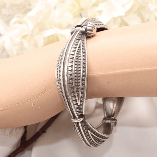 BOHO VINTAGE LOOK SINGLE KADA - SQUARE CUTWORK - SET OF 2