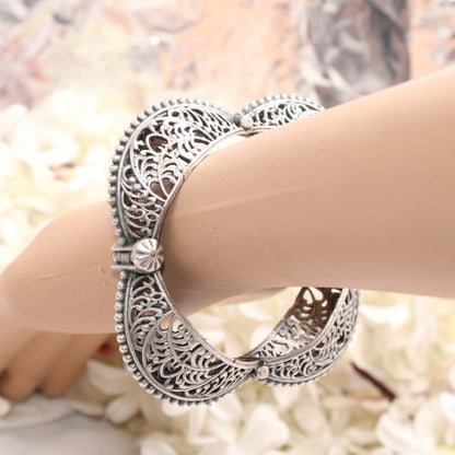 BOHO VINTAGE LOOK SINGLE KADA - SQUARE KARIGIRI