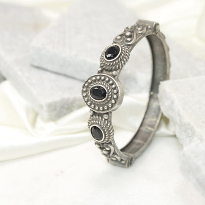 BRACELET LOOK ANTIQUE FINISH KADA - BLACK