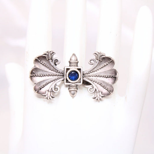 BUTTERFLY PATTERN WITH STONE STATEMENT FINGER RING - BLUE