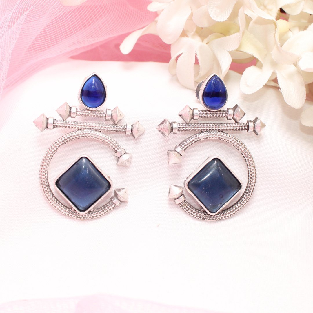 C- SHAPE STUD TYPE DANGLER-NAVY BLUE