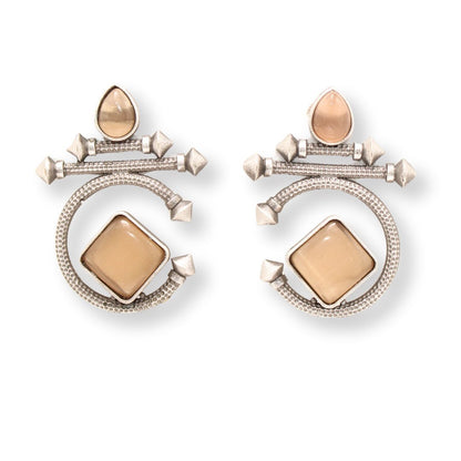 C-SHAPE STUD TYPE DANGLER-LIGHT BROWN
