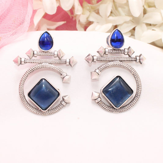 C - SHAPE STUD TYPE DANGLER - NAVY BLUE