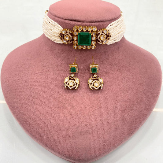 Celebrity-Inspired Emerald Green Doublet Stone Pearl Choker Set