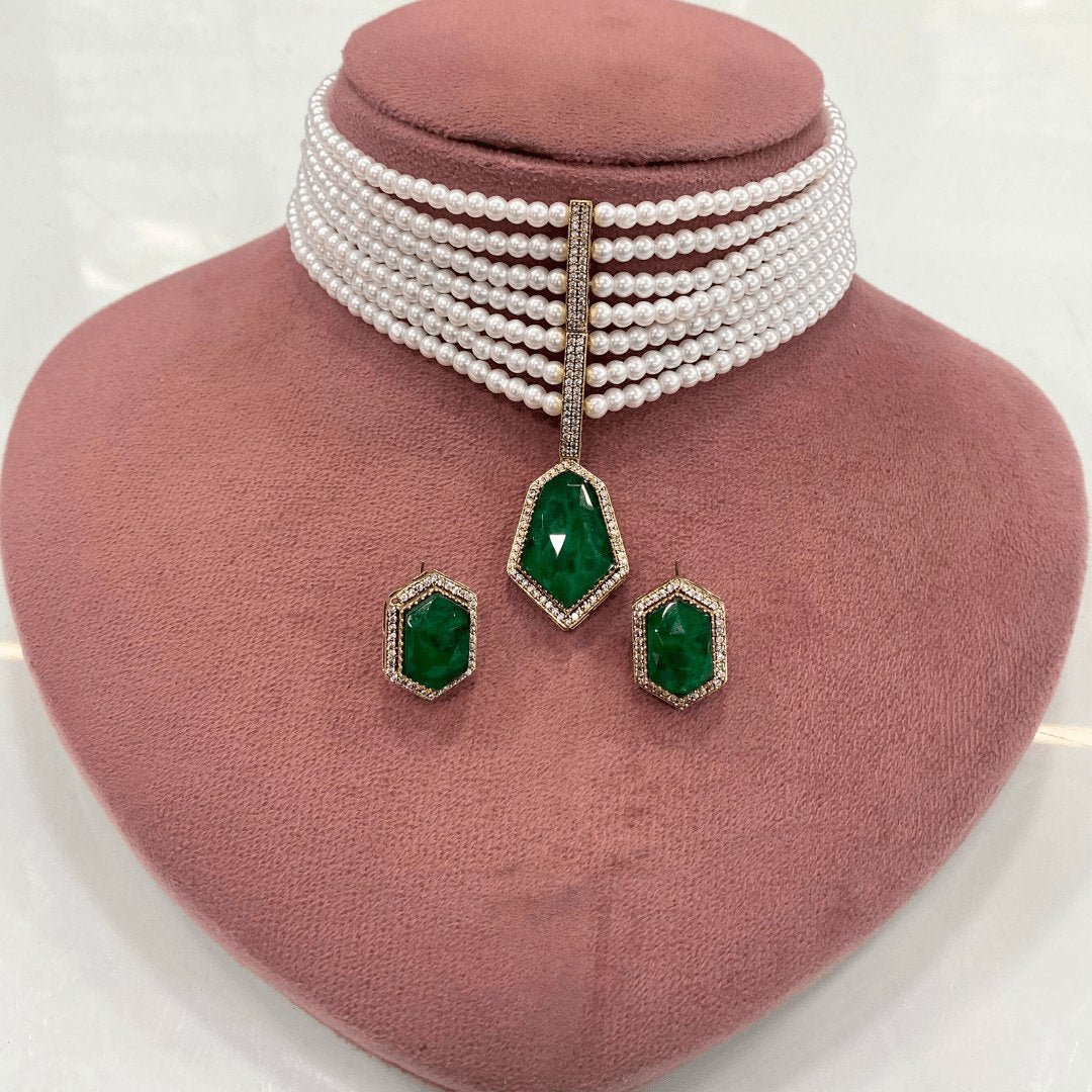 Celebrity-Inspired Green Doublet Stone Pearl Choker