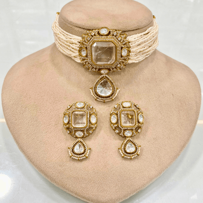 CELEBRITY INSPIRED POLKI CHOKER SET IN DOUBLET STONE