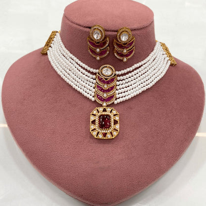 Celebrity-Inspired RUBY RED PEARL CHOKER