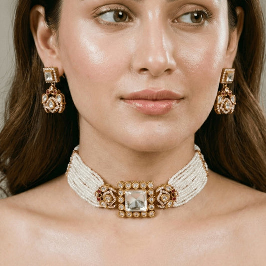 Celebrity-Inspired Transparent Doublet Stone Pearl Choker Set