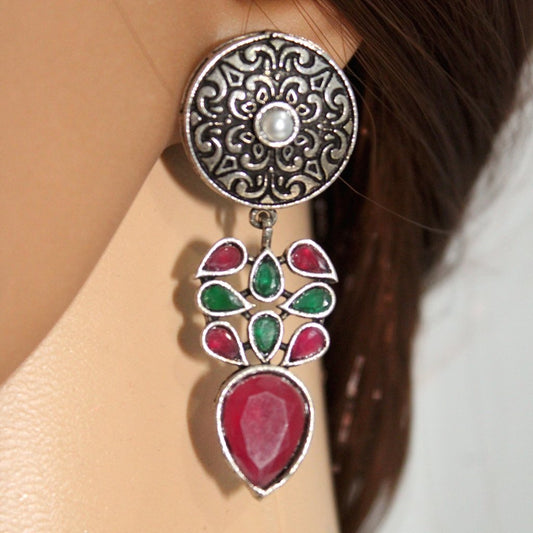 CHAKRA JHUMKA WITH TEAR DROPS STONE - RED & GREEN
