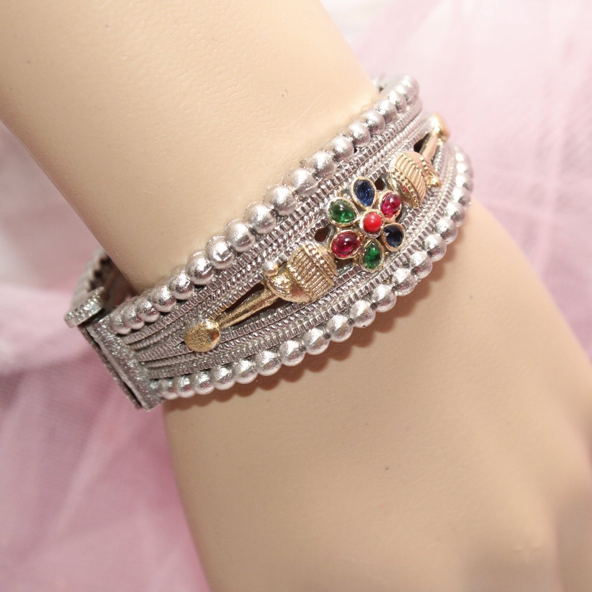 CHANDINI SILVER REPLICA DUAL-TONE STONE FLOWER KADA