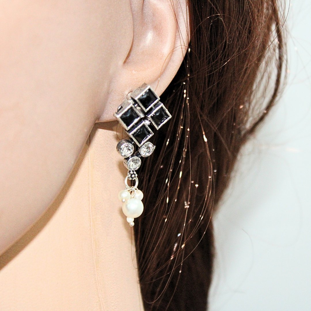 CRYSTAL NECKLACE SET-BLACK