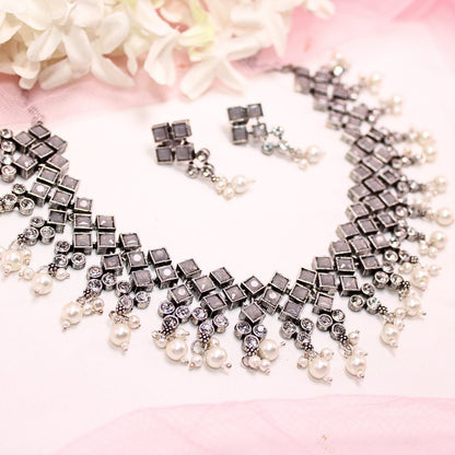 CRYSTAL NECKLACE SET-GREY