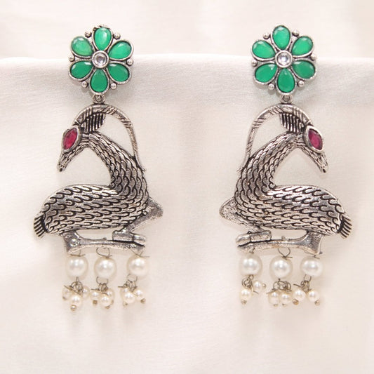 DEER PATTERN DANGLER - GREEN