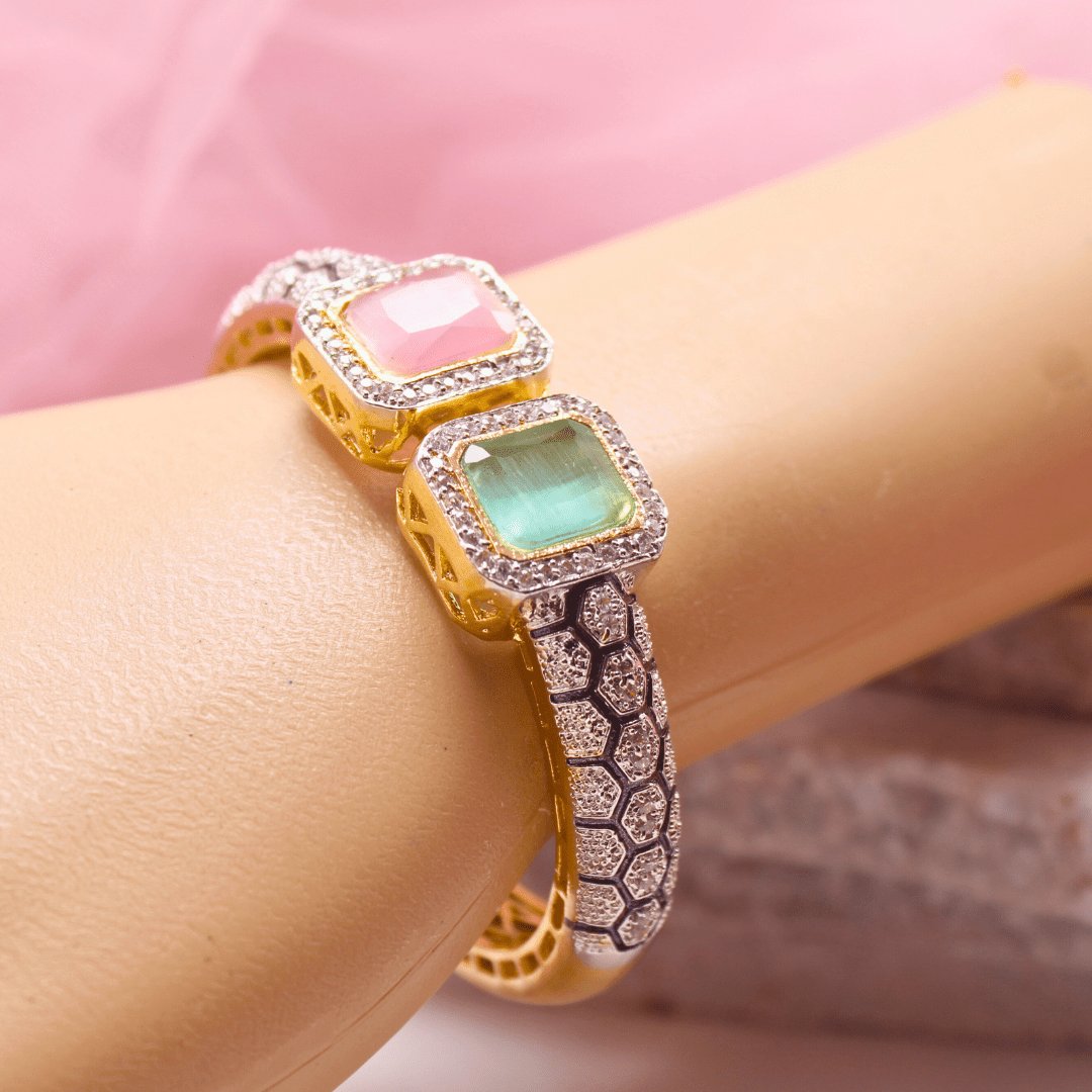 DIAMOND LOOK ALIKE BRACELET GOLDEN POLISH-PINK & MINT