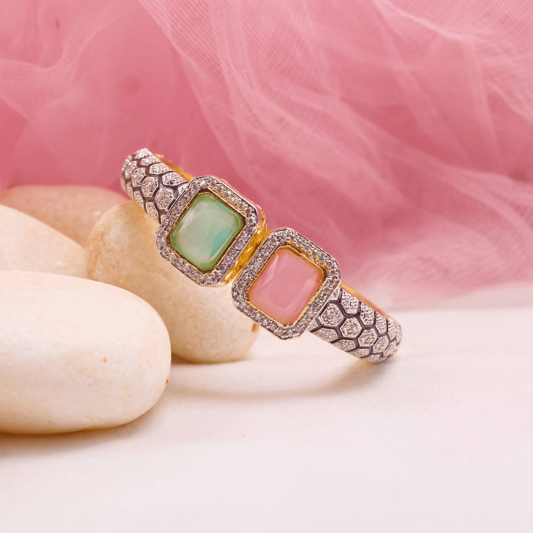 DIAMOND LOOK ALIKE BRACELET GOLDEN POLISH - PINK & MINT