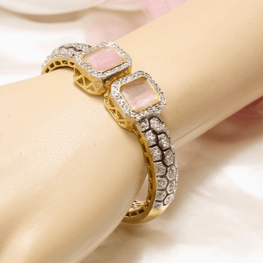 DIAMOND LOOK ALIKE BRACELET GOLDEN POLISH - PINK