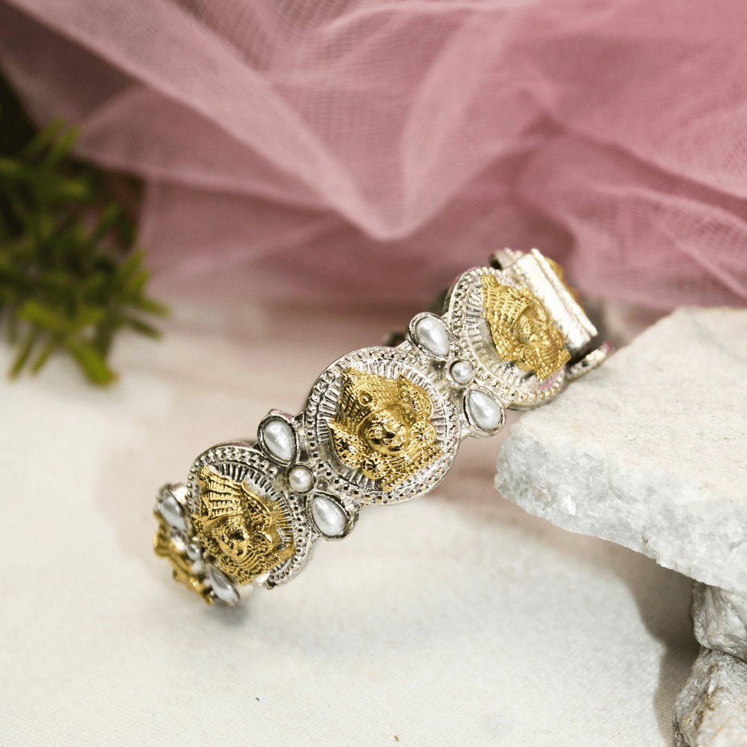 DUAL-TONE DEVI KADA -WHITE