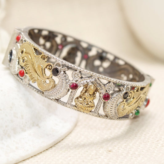 DUAL - TONE LAXMI MOR KADA - NAVRATNA