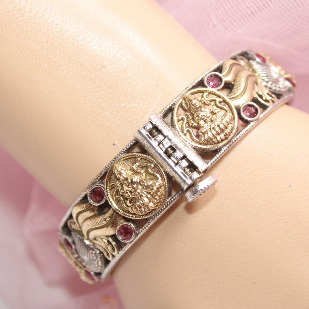 DUAL - TONE LAXMI MOR KADA - RED