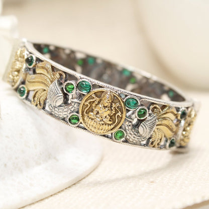 DUAL-TONE ROUND LAXMI MOR KADA-GREEN