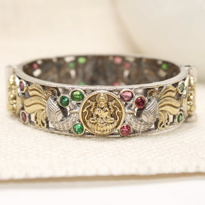 DUAL-TONE ROUND LAXMI MOR KADA-MAROON & GREEN