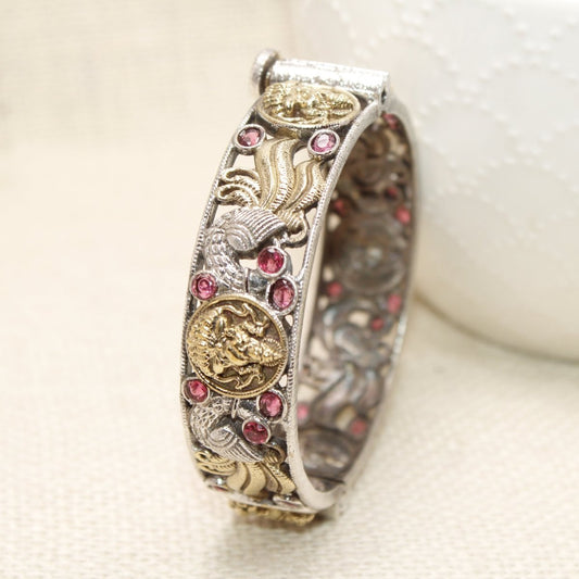 DUAL-TONE ROUND LAXMI  MOR KADA-RED