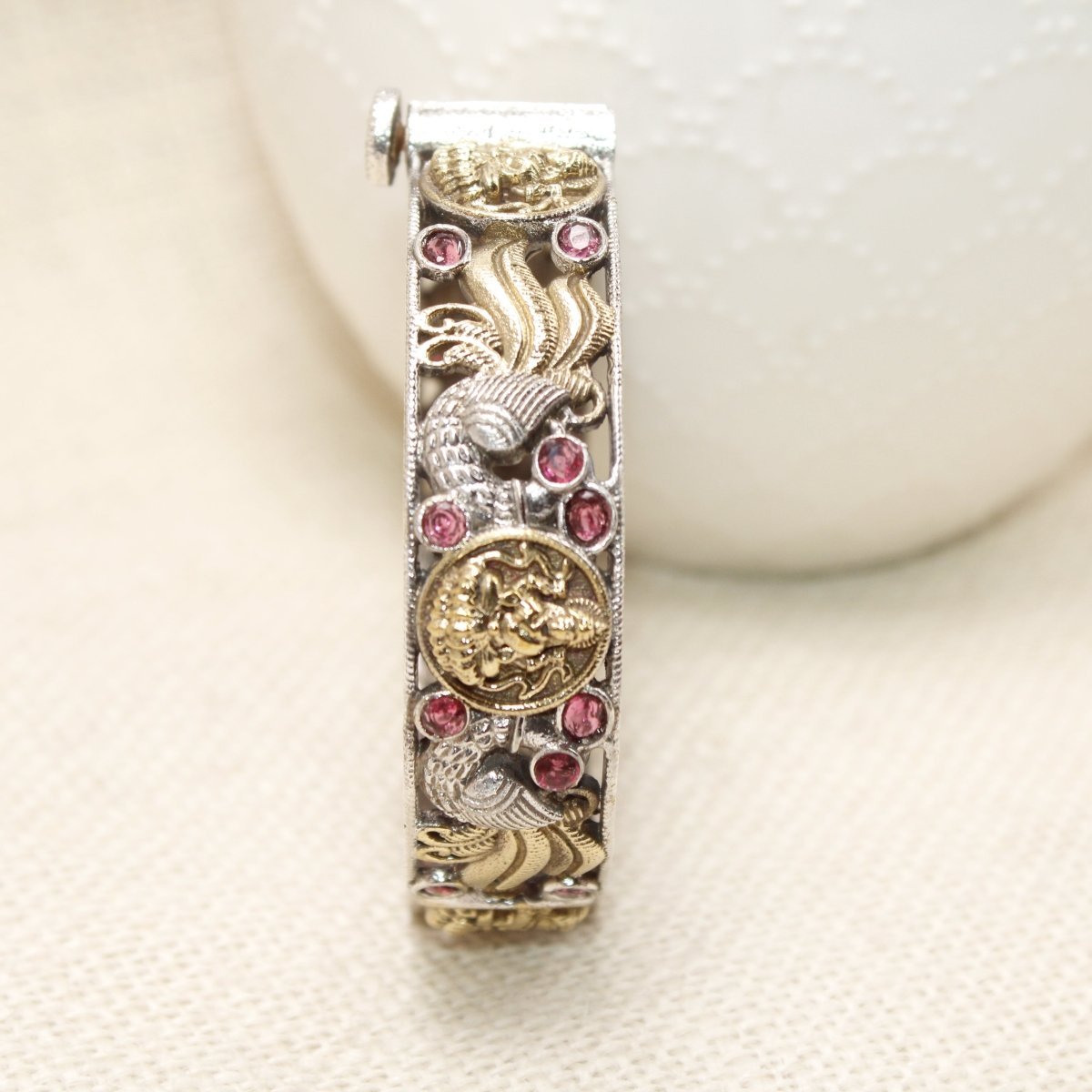 DUAL-TONE ROUND LAXMI  MOR KADA-RED