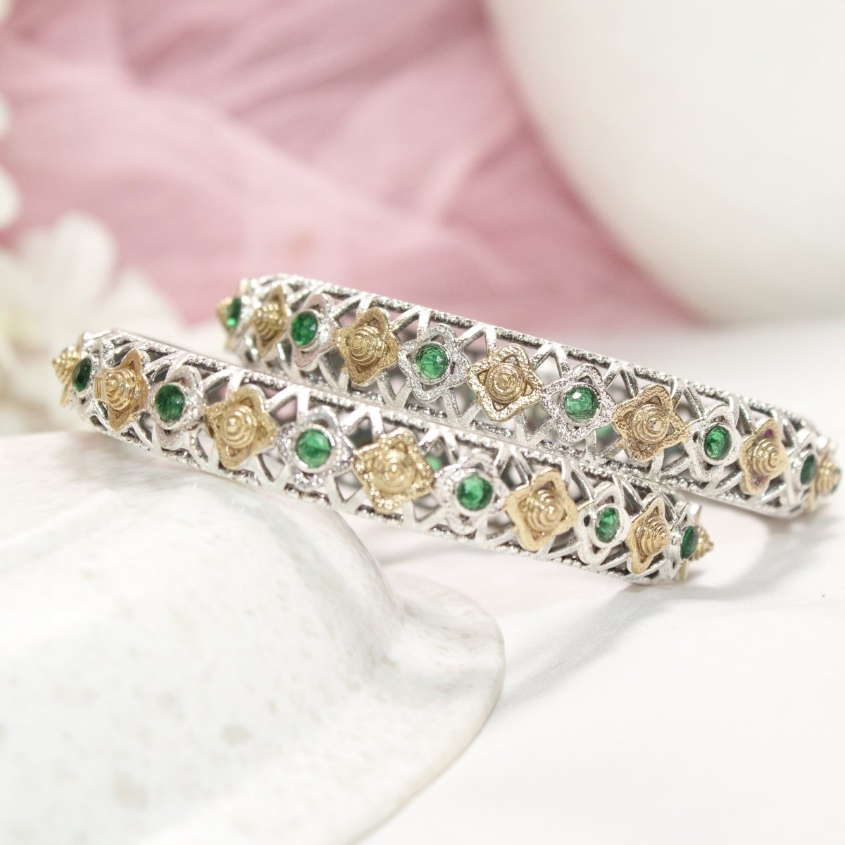 DUAL - TONE TRIKON JAALI RAJPUTANA BANGLE PAIR - SET OF 2 BANGLES - GREEN