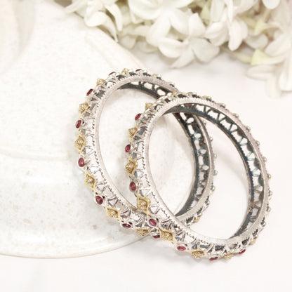 DUAL - TONE TRIKON JAALI RAJPUTANA BANGLE PAIR - SET OF 2 BANGLES - RED