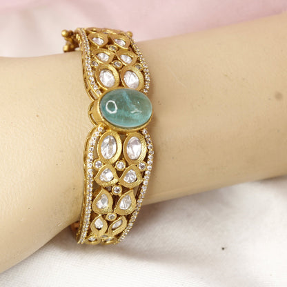 Elegant Antique Polki Kada with Sea Green Cabochon Stone