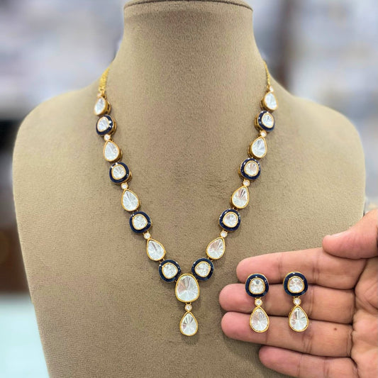 Elegant Polki Necklace Set