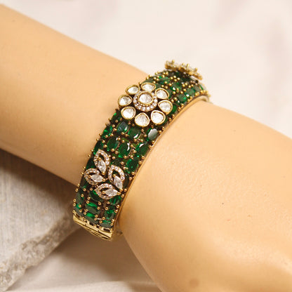 Emerald Green Kundan Mosaic Kada – product view 5
