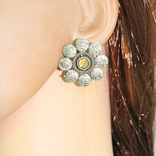 ENBOSS CRUSH FLOWER STUD - YELLOW