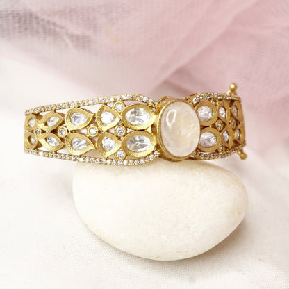 Ethereal Antique Polki Kada with Milky Quartz Stone