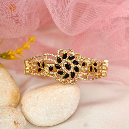 Floral Cluster Kada Black & Gold