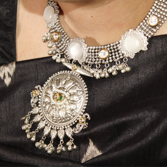 Grey Oxidised Silver Hasli Necklace Set with Earrings – Tribal Statement Jewellery