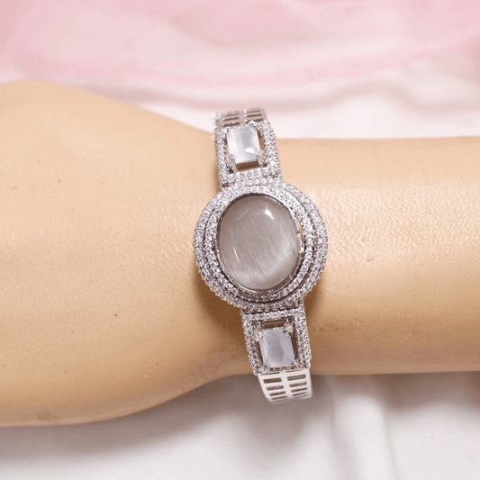 Grey Stone Openable Kada – Silver Finish Luxury Bracelet