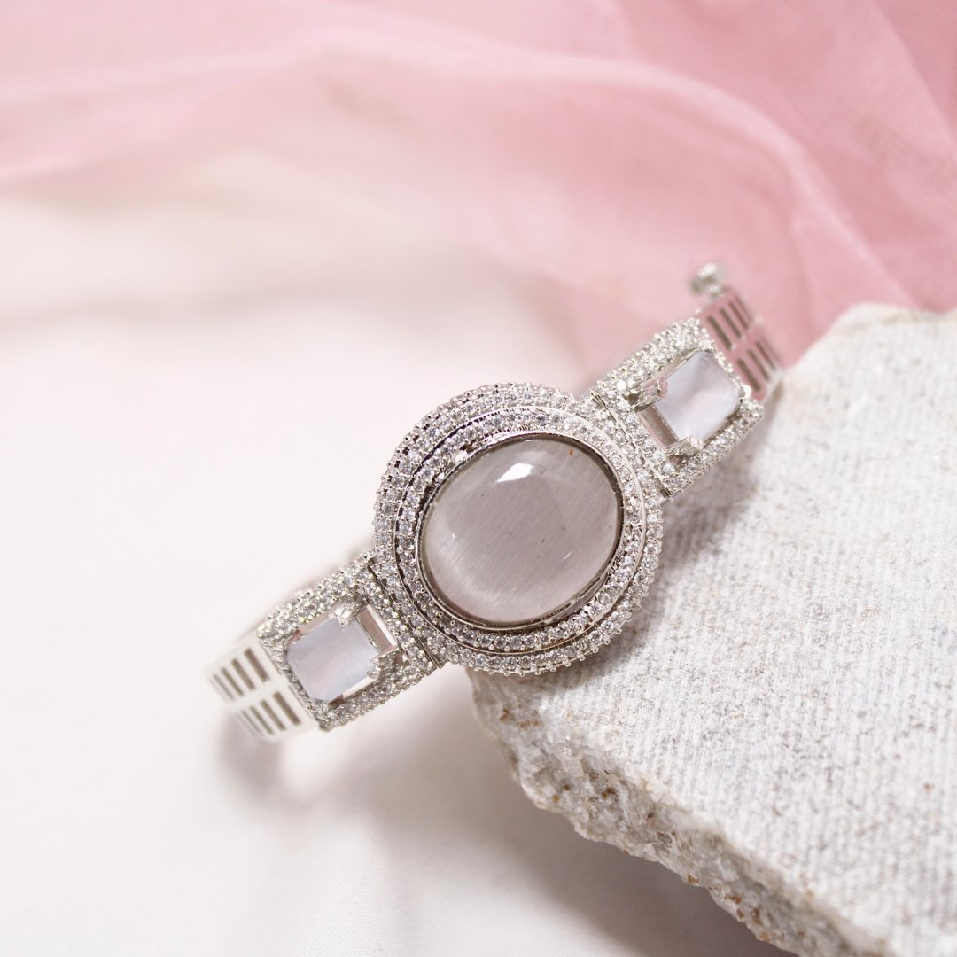 Grey Stone Openable Kada – Silver Finish Luxury Bracelet