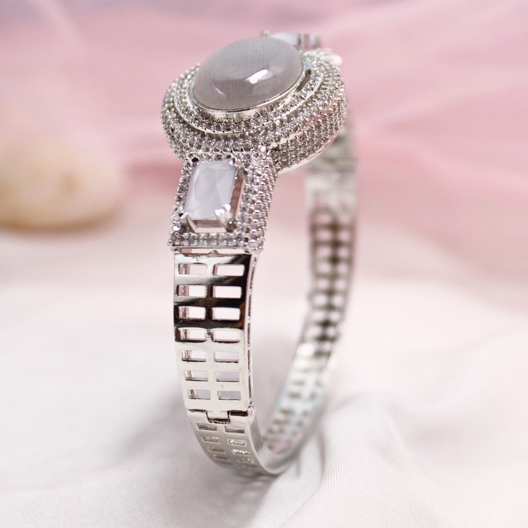 Grey Stone Openable Kada – Silver Finish Luxury Bracelet