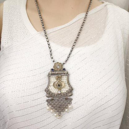 GULDASTA-DUAL-TONE PEARL JAALI ANTIQUE GOLDEN PENDANT SET-BLUE