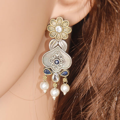 GULDASTA - DUAL - TONE PEARL JAALI ANTIQUE GOLDEN PENDANT SET - BLUE