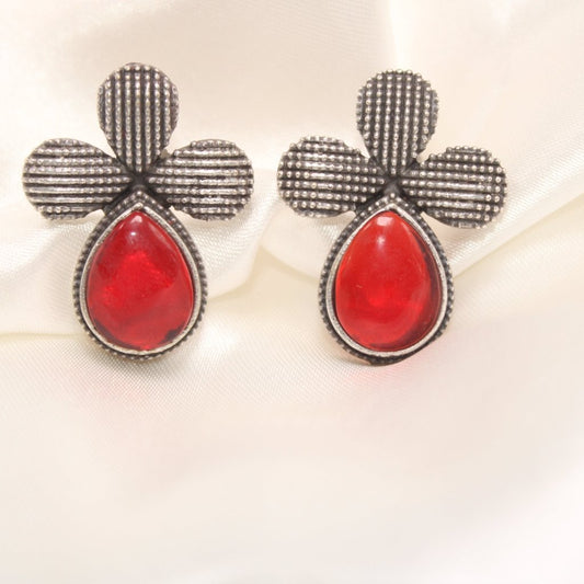 HALF FLOWER & DROP PATTERN STUD WITH STONE-RED